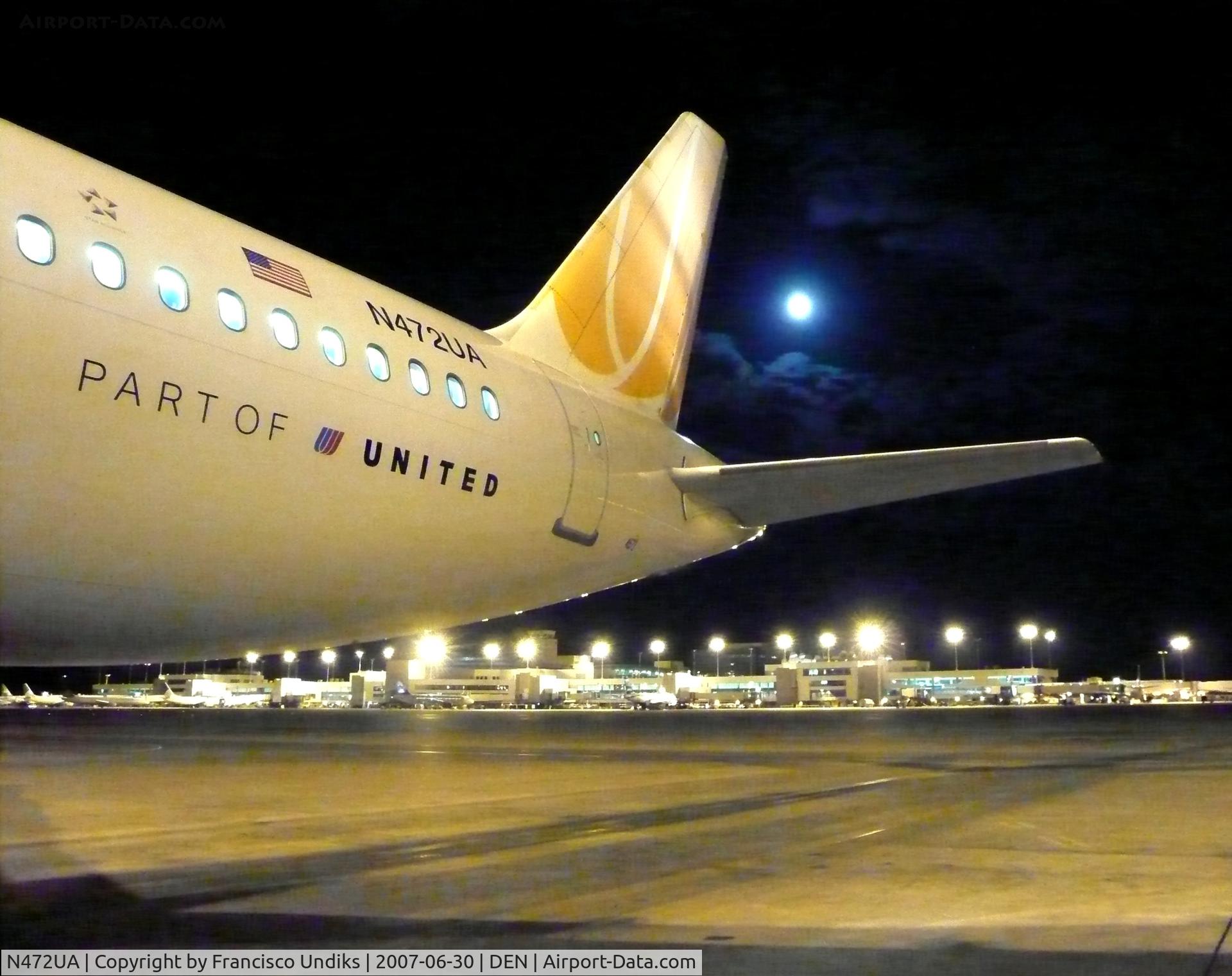 N472UA, 2001 Airbus A320-232 C/N 1435, Ted A320 overnighting on B22