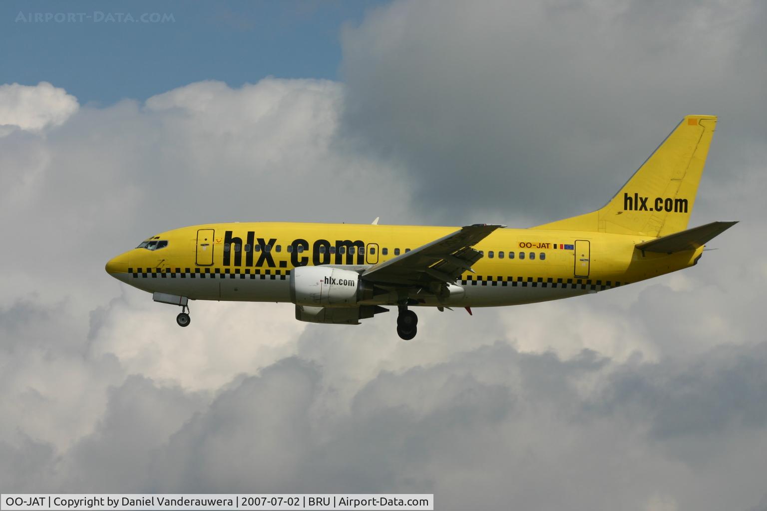 OO-JAT, 1990 Boeing 737-5K5 C/N 24927, arrival of flight JAF1728 to rwy 25L