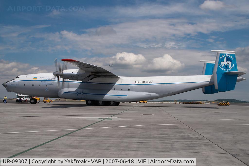 UR-09307, 1974 Antonov An-22A C/N 043481244, Antonov Design Bureau Antonov 22