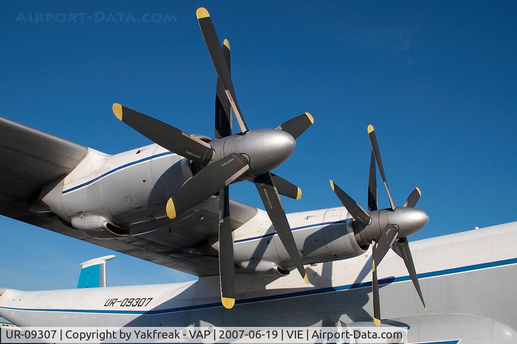 UR-09307, 1974 Antonov An-22A C/N 043481244, Antonov Design Bureau Antonov 22