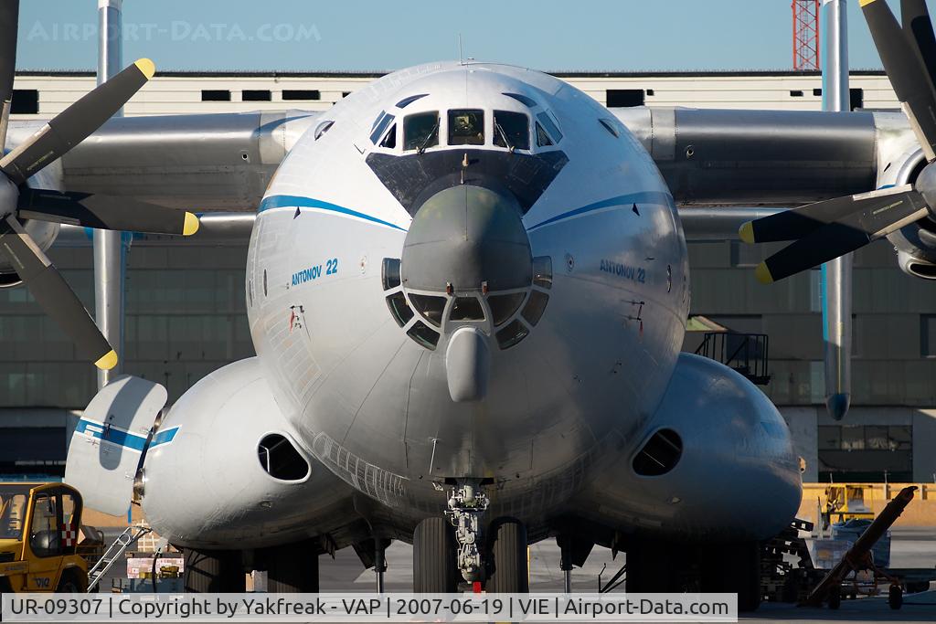 UR-09307, 1974 Antonov An-22A C/N 043481244, Antonov Design Bureau Antonov 22