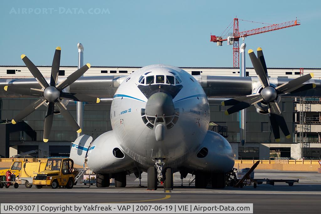 UR-09307, 1974 Antonov An-22A C/N 043481244, Antonov Design Bureau Antonov 22