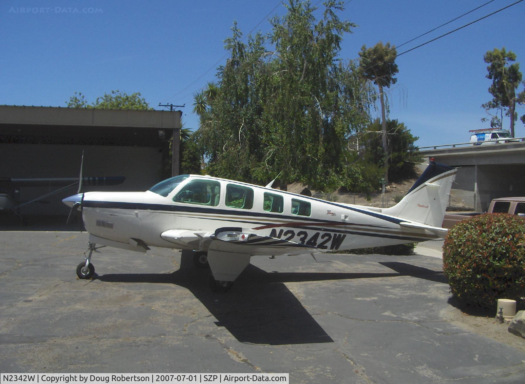 N2342W, 1998 Raytheon Aircraft Company A36 Bonanza C/N E-3191, 1998 Raytheon Beech A36 BONANZA, Continental IO-550-B 300 HP