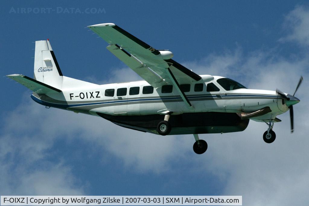 F-OIXZ, 1998 Cessna 208B Grand Caravan C/N 208B0685, visitor