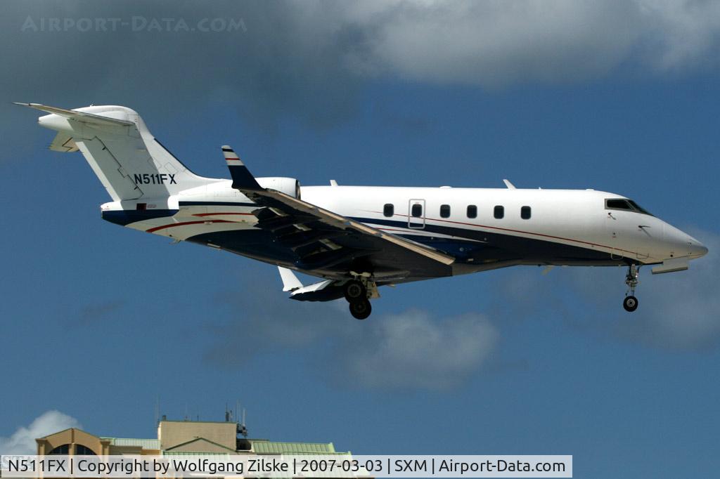 N511FX, 2004 Bombardier Challenger 300 (BD-100-1A10) C/N 20021, visitor