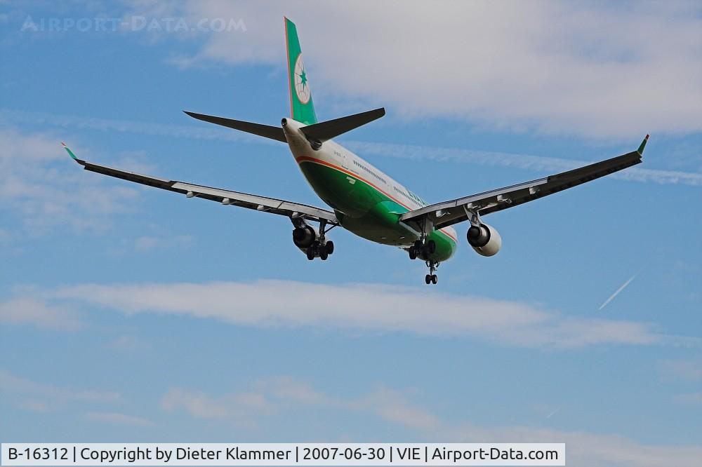 B-16312, 2006 Airbus A330-203 C/N 755, Eva Air A330 on finale RWY 34