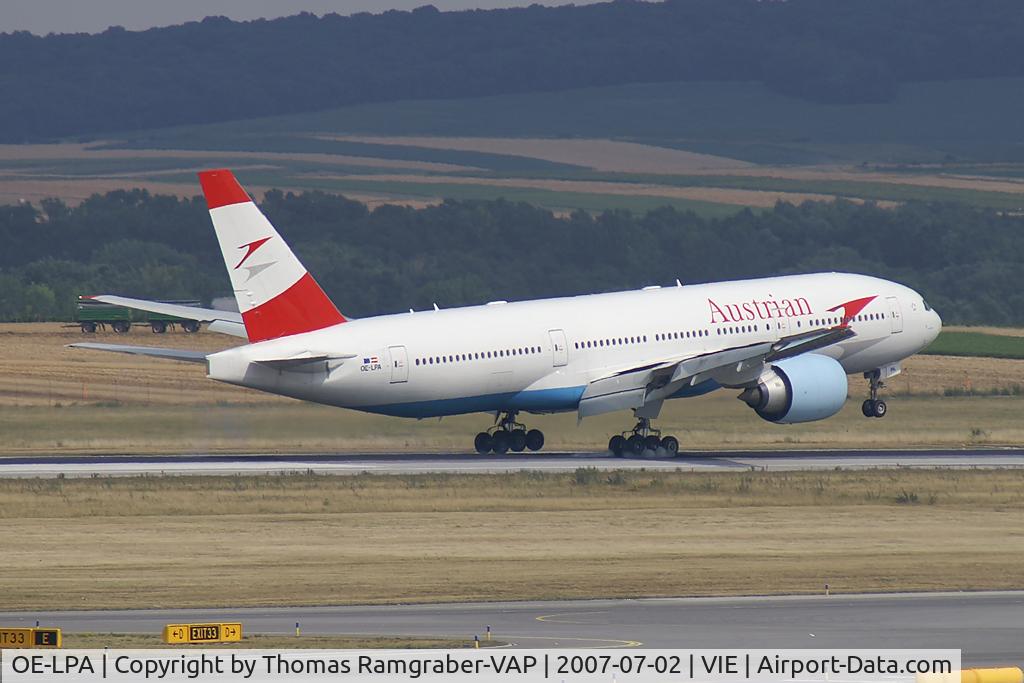 OE-LPA, 1997 Boeing 777-2Z9/ER C/N 28698, Austrian Airlines Boeing 777-200