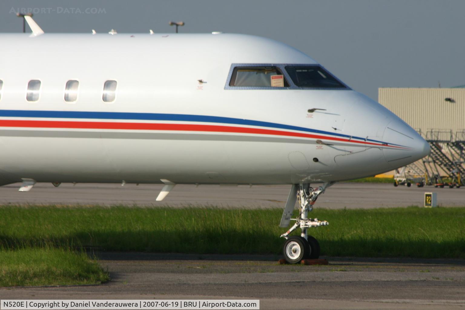 N520E, 2000 Bombardier BD-700-1A10 Global Express C/N 9077, parked on ABELAG apron