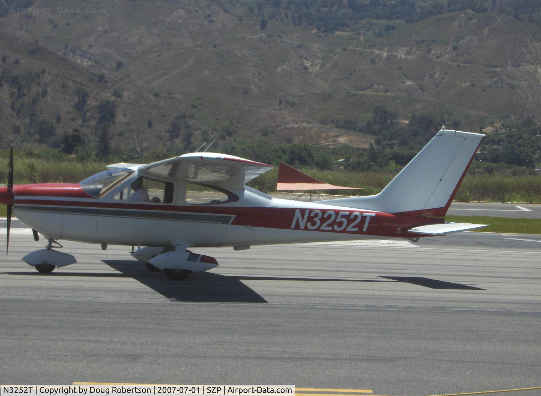 N3252T, 1967 Cessna 177 Cardinal C/N 17700552, 1966 Cessna 177 CARDINAL, Lycoming O-320 150 Hp, taxi after landing Rwy 22