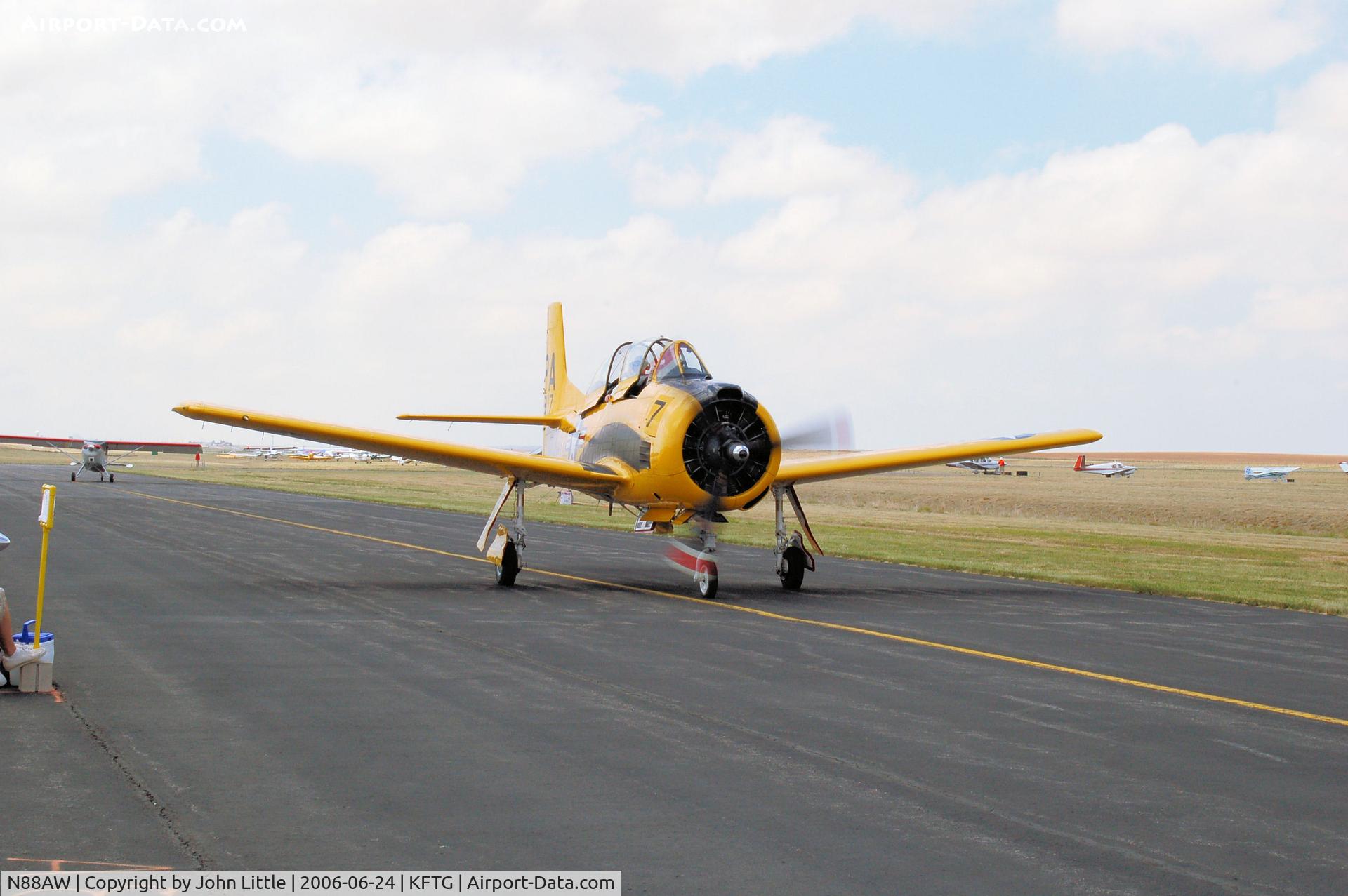 N88AW, 1954 North American T-28B Trojan C/N 200-188 (138117), EAA Fly-In - 2006