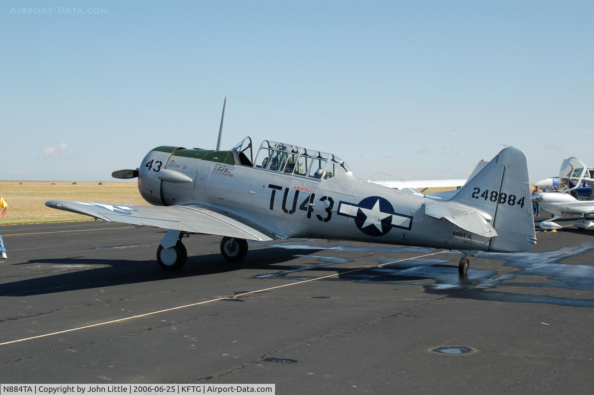 N884TA, 1959 North American AT-6G Texan C/N 168-294 (49-3190), EAA Fly-IN - 2006
