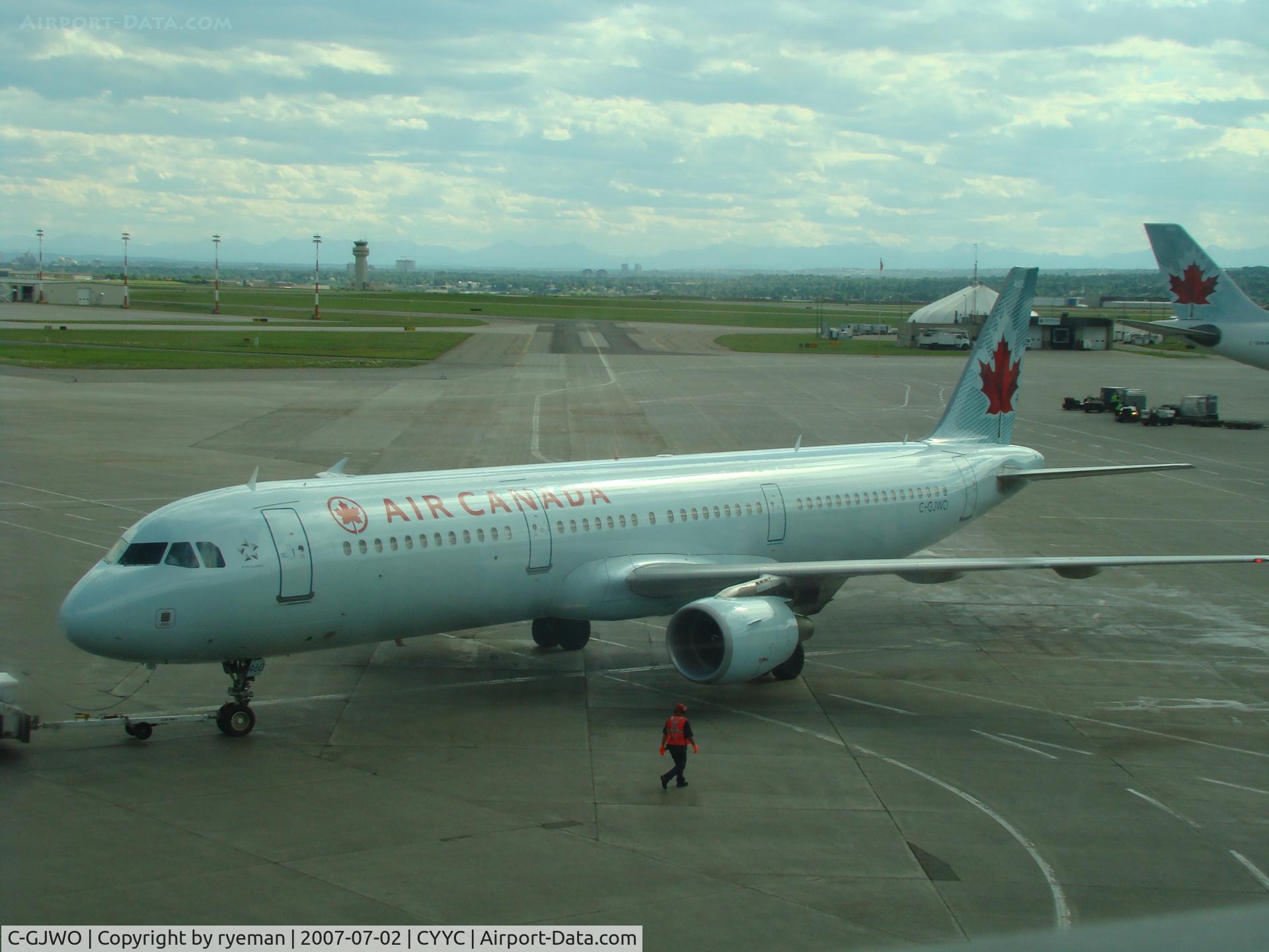 C-GJWO, 2002 Airbus A321-211 C/N 1811, Push Back From Gate B-12