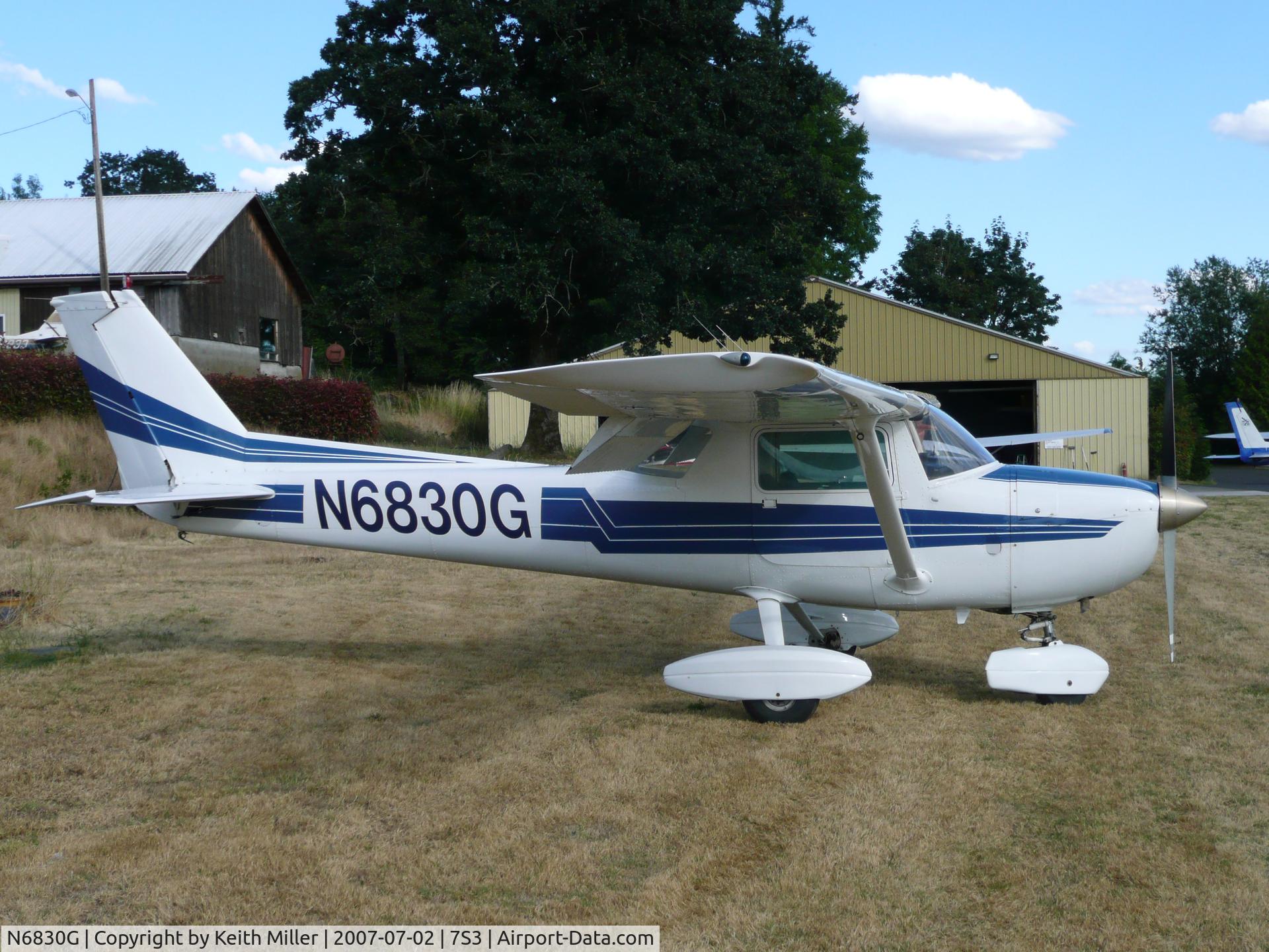 N6830G, 1970 Cessna 150L C/N 15072330, Twin Oaks Airpark