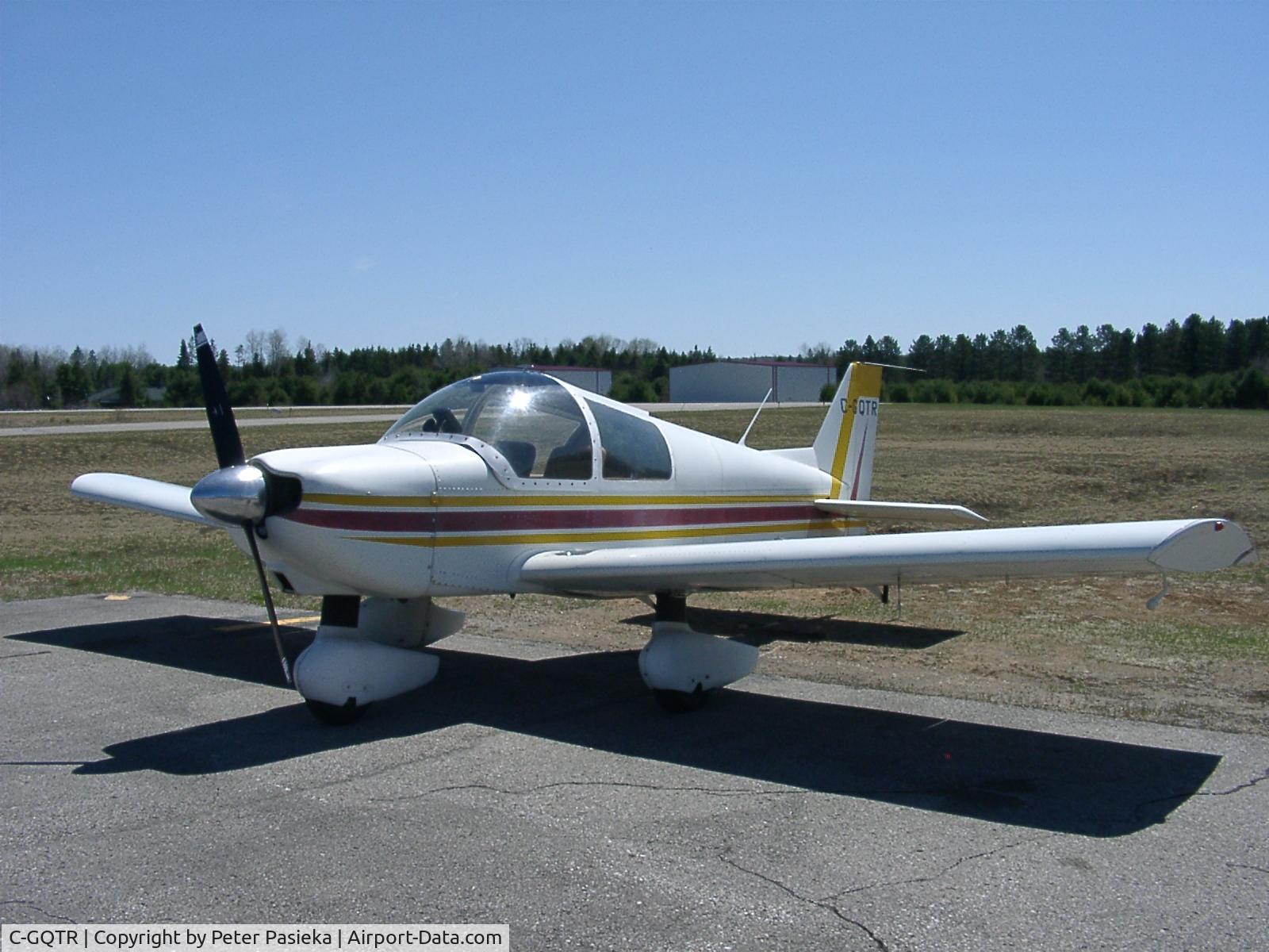 C-GQTR, 1977 Zenair CH-300 Tri-Z C/N 129, Haliburton-Stanhope (ON) Airport fly-in 2007.