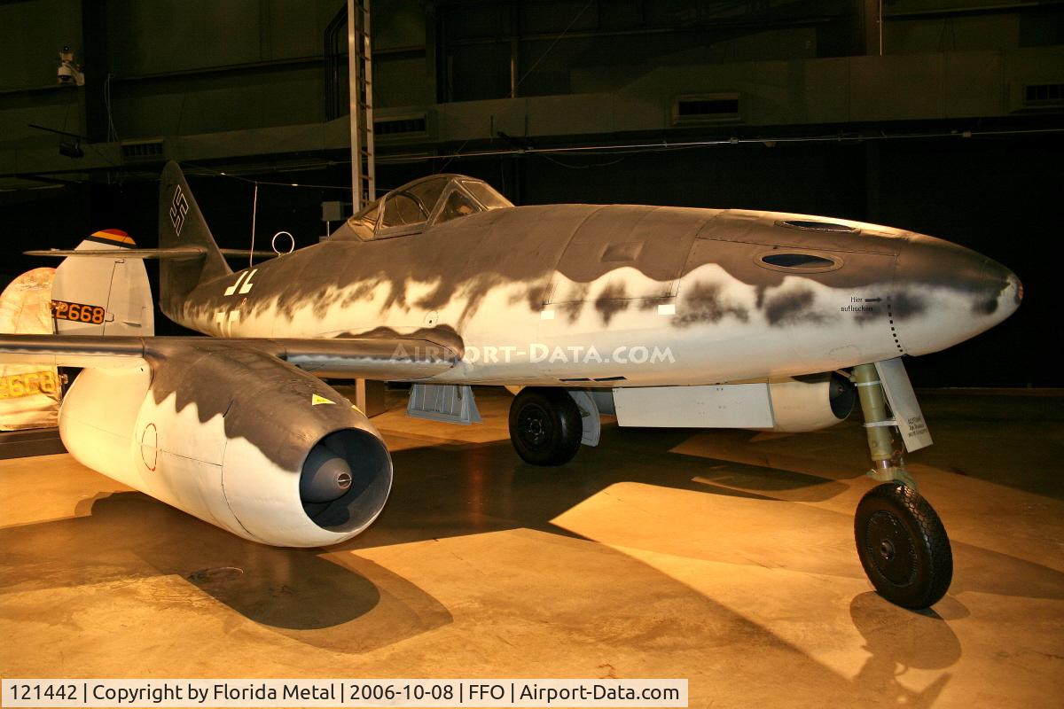 121442, Messerschmitt Me-262A Schwalbe C/N 501232, Me-262