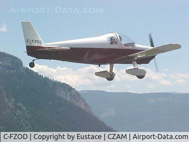 C-FZOD, 1997 Zenair Zenith CH-250 C/N 2-556, FZOD in Flight near Salmon Arm
