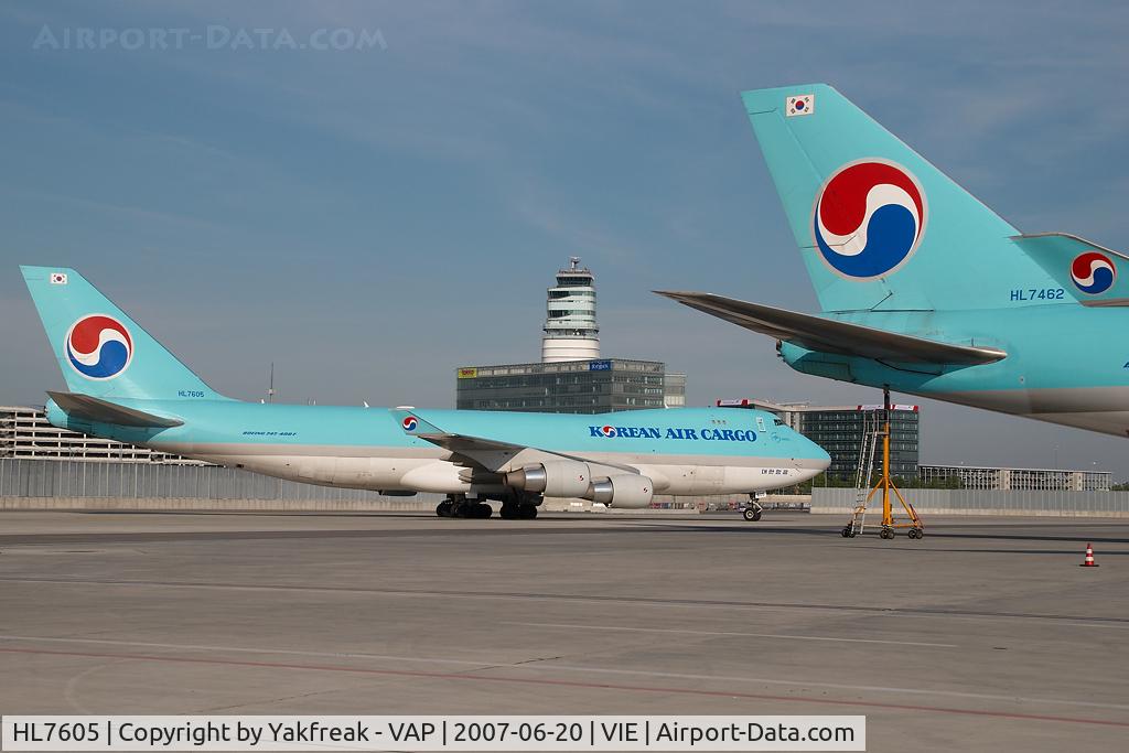 HL7605, 2006 Boeing 747-4B5ERF C/N 35526, Korean Air Boeing 747-400