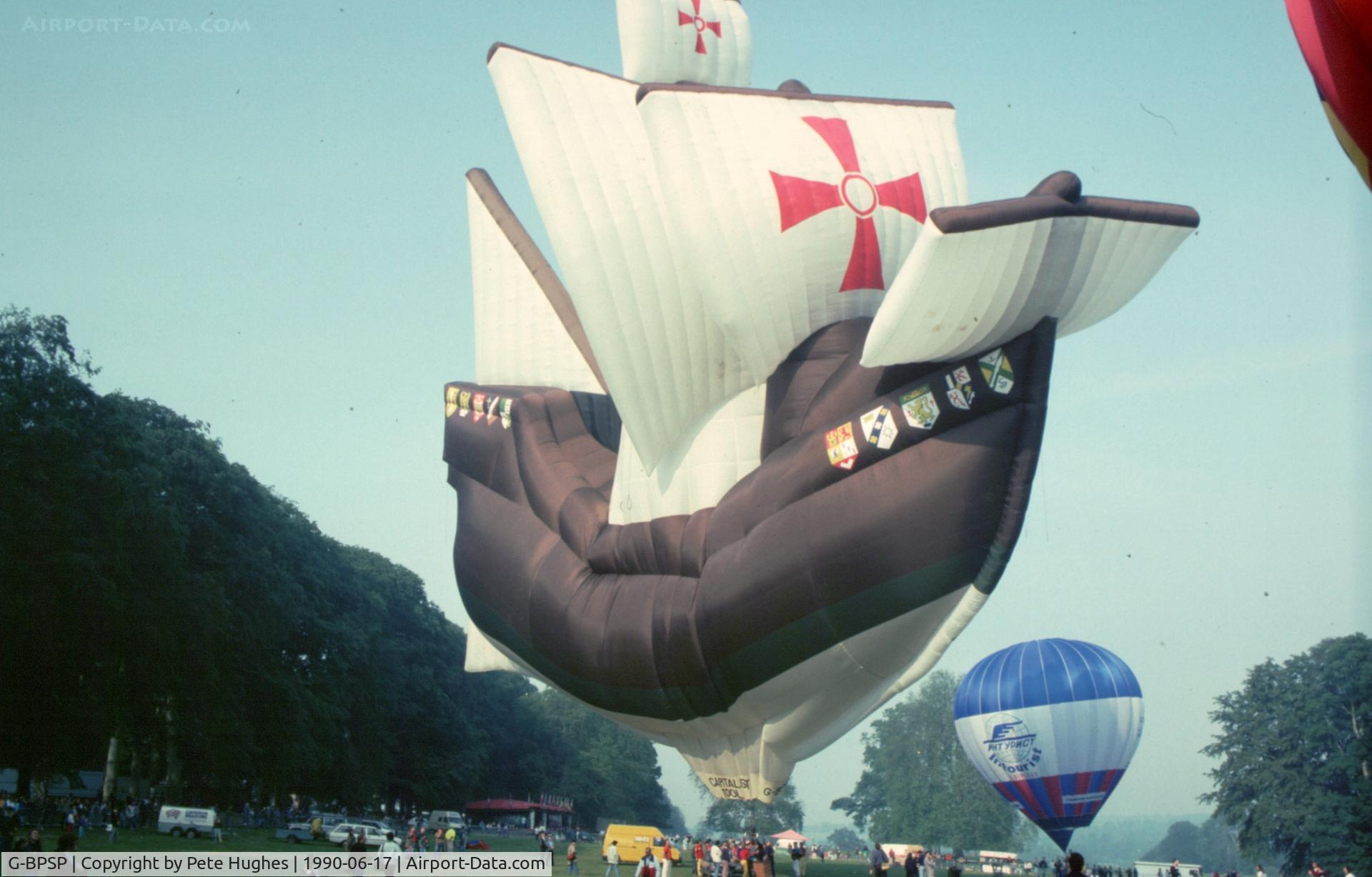 G-BPSP, 1989 Cameron Balloons Ship-90 C/N 1848, G-BPSP 'Santa Maria', Malcolm Forbes at Chateau de Balleroy