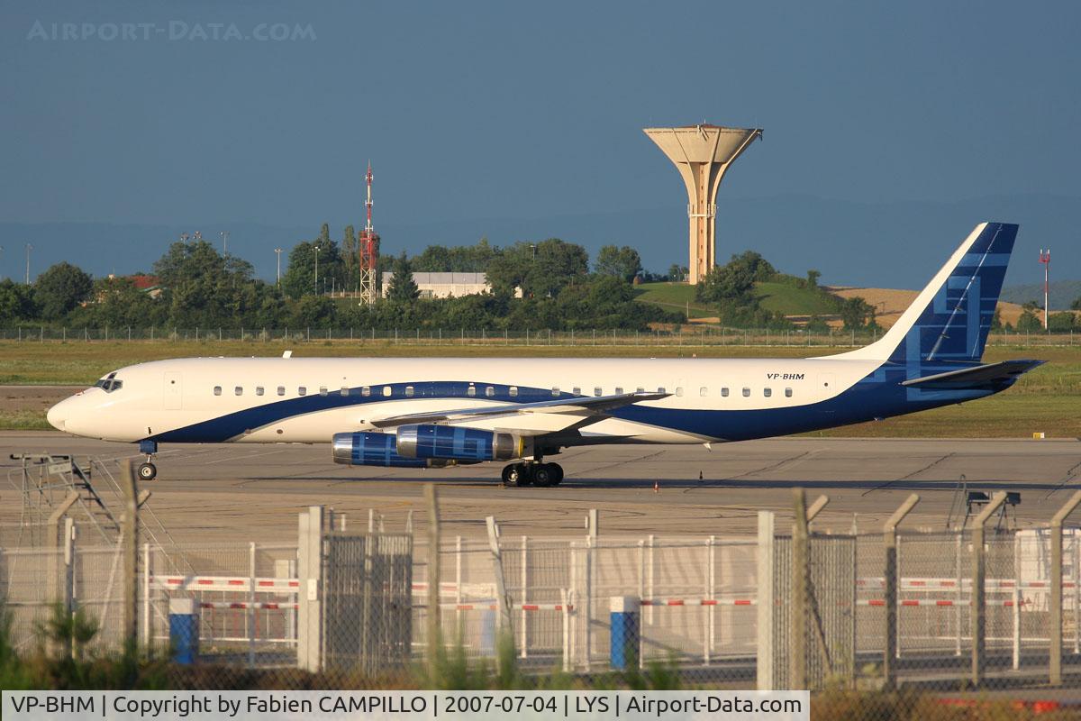 VP-BHM, 1969 Douglas DC-8-62 C/N 46111, New colors since april 30 2007