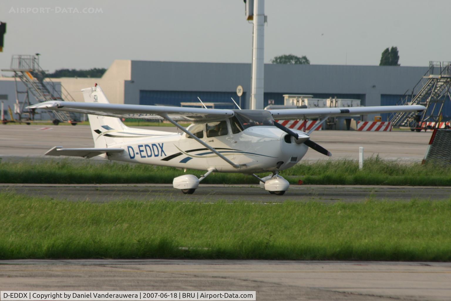 D-EDDX, 2006 Cessna 172S C/N 172S10124, on ABELAG apron