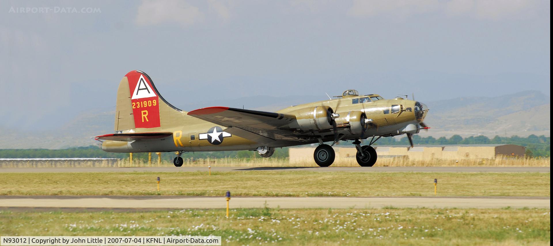 N93012, 1944 Boeing B-17G-30-BO Flying Fortress C/N 32264,  B-17 Nine 'O Nine - Wings of Freedom