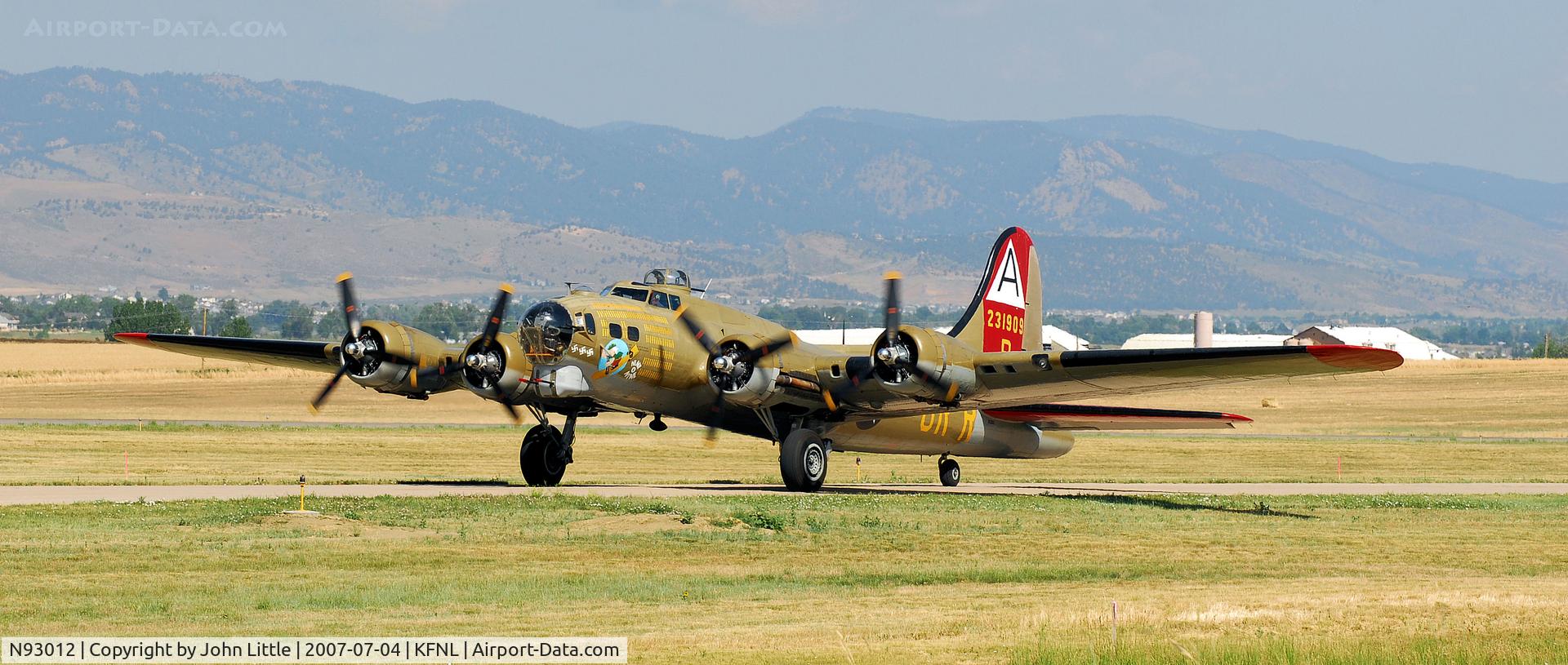 N93012, 1944 Boeing B-17G-30-BO Flying Fortress C/N 32264, B-17 Nine'O Nine - Wings of Freedom
