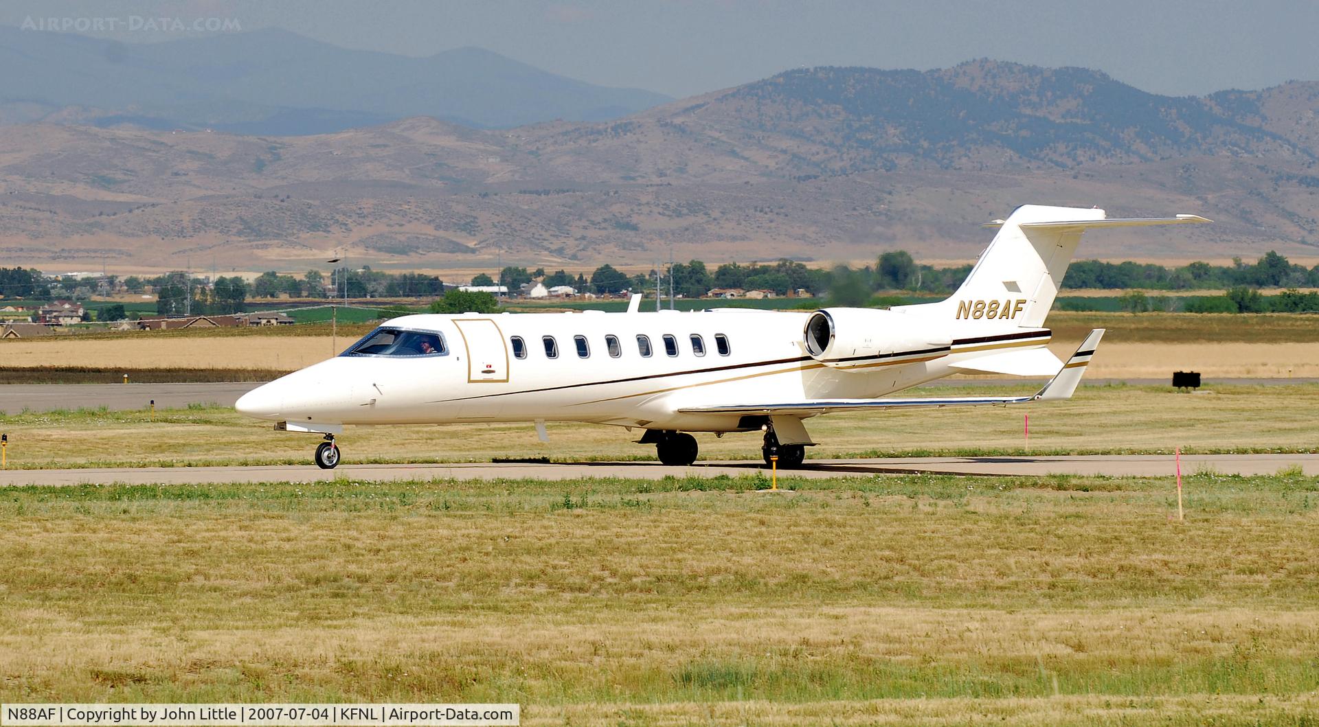 N88AF, Learjet 45 C/N 205, Taxi to Ramp - Ft Collins/Loveland Airport