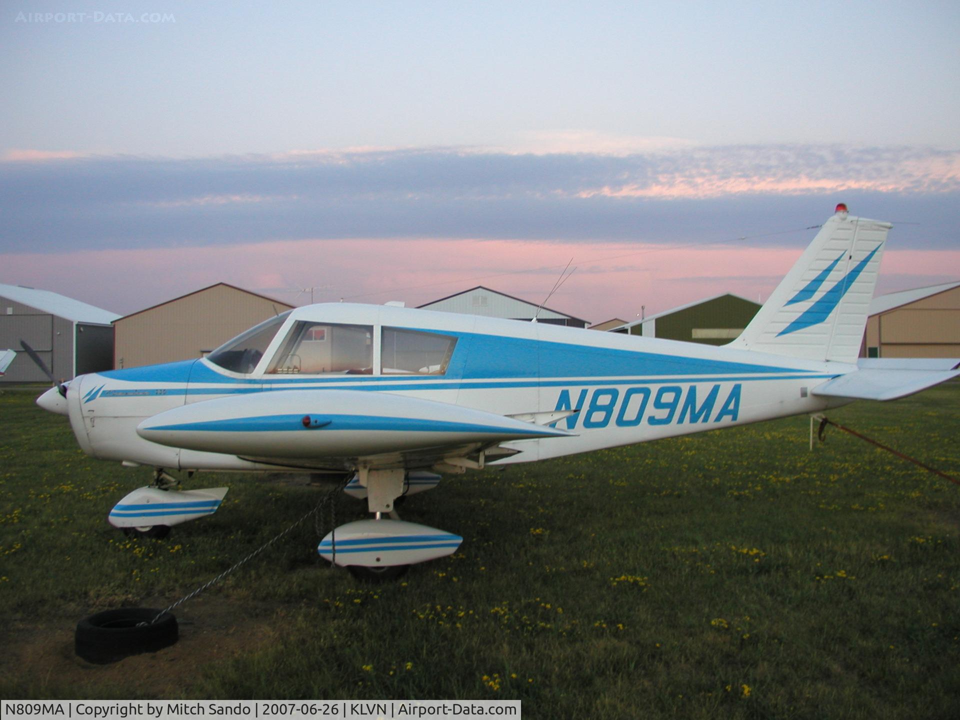 N809MA, 1967 Piper PA-28-140 C/N 28-23712, Tied down at Airlake.