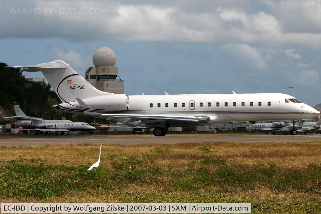 EC-IBD, 2000 Bombardier BD-700-1A10 Global Express C/N 9060, visitor