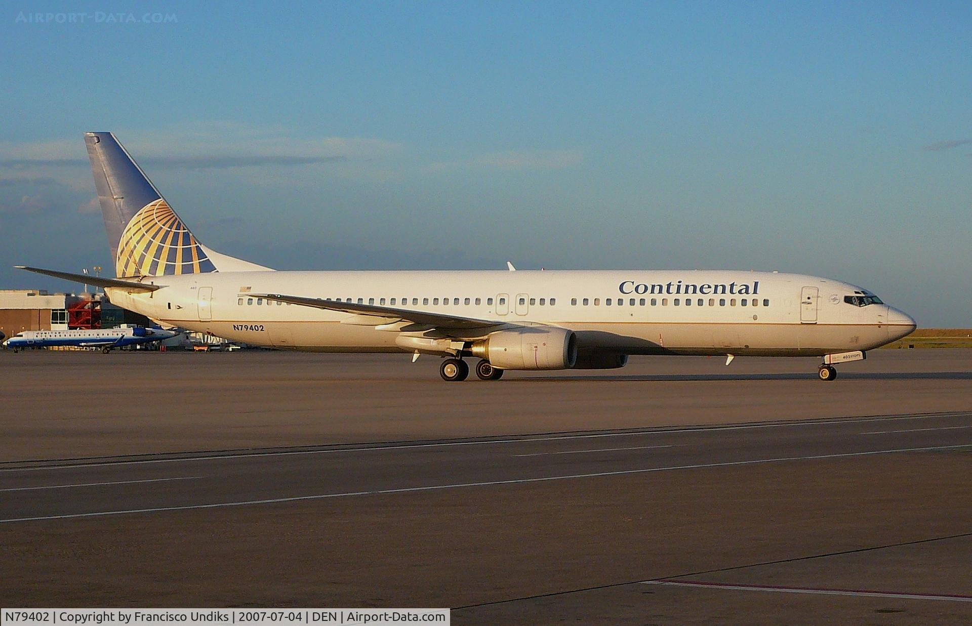 N79402, 2001 Boeing 737-924 C/N 30119, In for A49.
