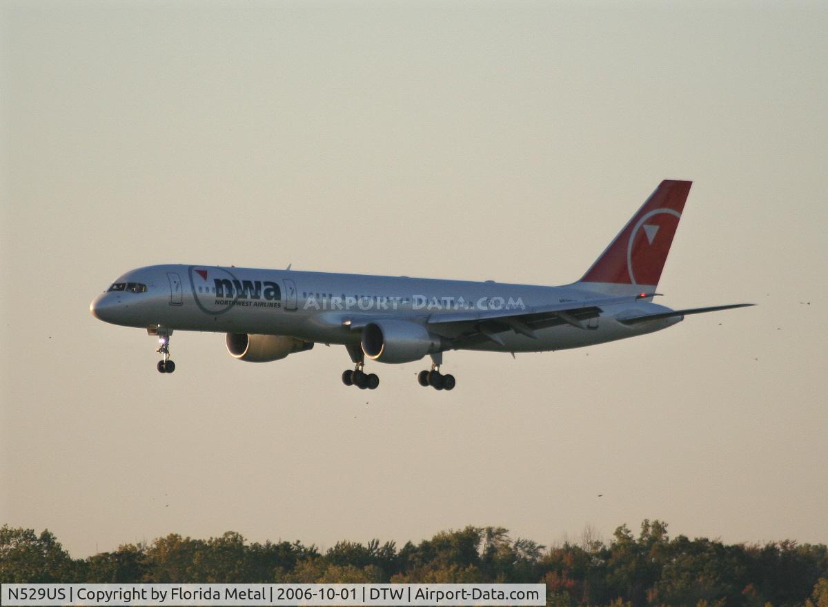 N529US, 1987 Boeing 757-251 C/N 23844, Northwest