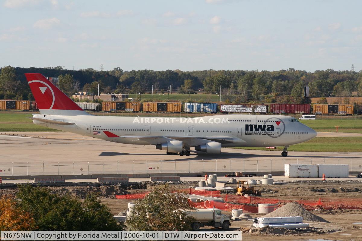 N675NW, 2002 Boeing 747-451 C/N 33001, Northwest