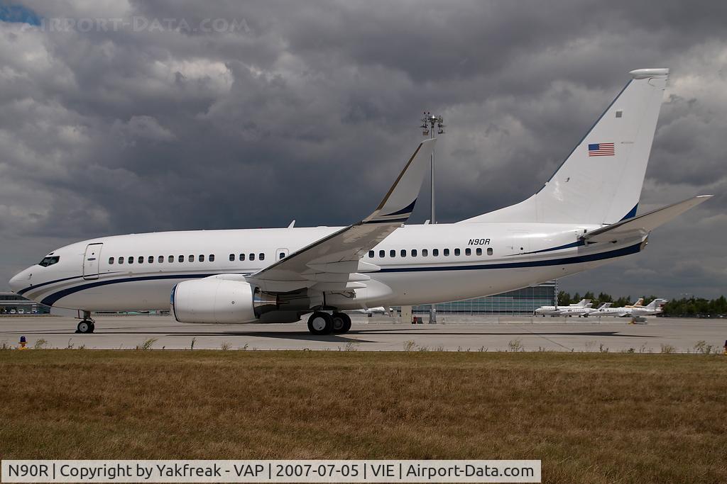 N90R, 2001 Boeing 737-7EL C/N 32775, Boeing 737-700