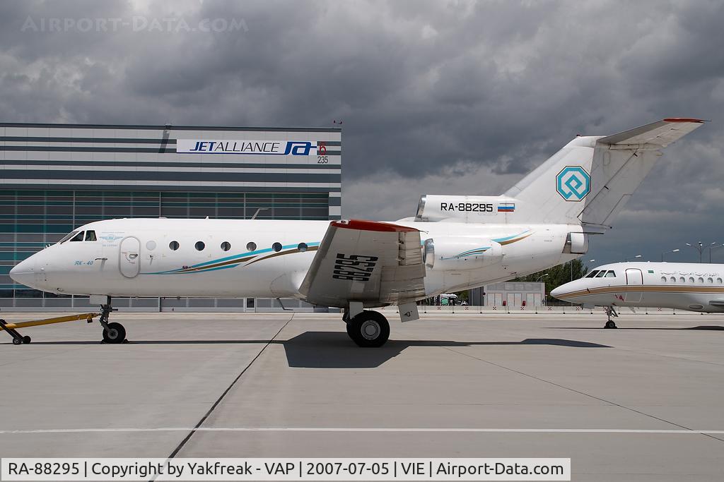 RA-88295, 1973 Yakovlev Yak-40 C/N 29-13, Yakservice Yakovlev 40