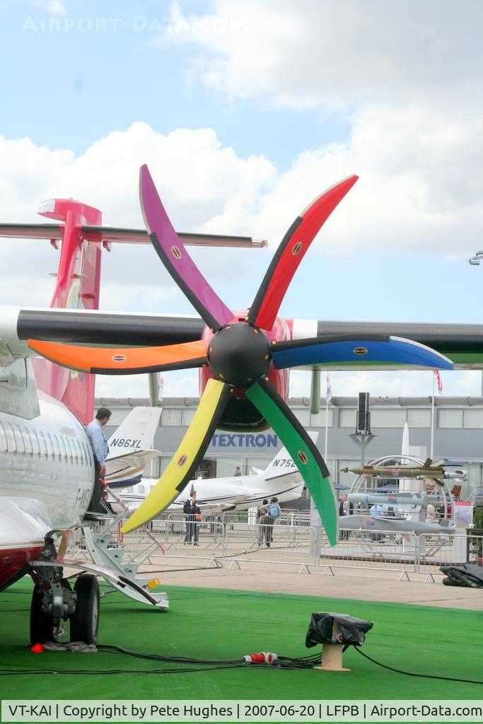 VT-KAI, 2007 ATR 72-212A C/N 750, F-WWEK/VT-KAI ATR-72 at Paris