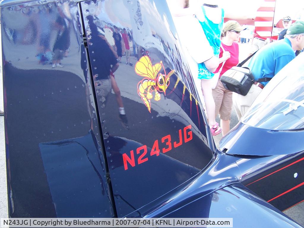 N243JG, 2001 Vans RV-8 C/N 80669, Starboard Tail Detail