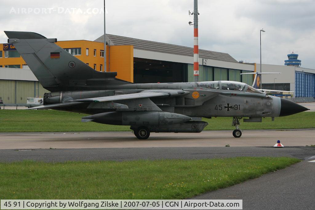 45 91, Panavia Tornado IDS C/N 722/GS232/4291, visitor