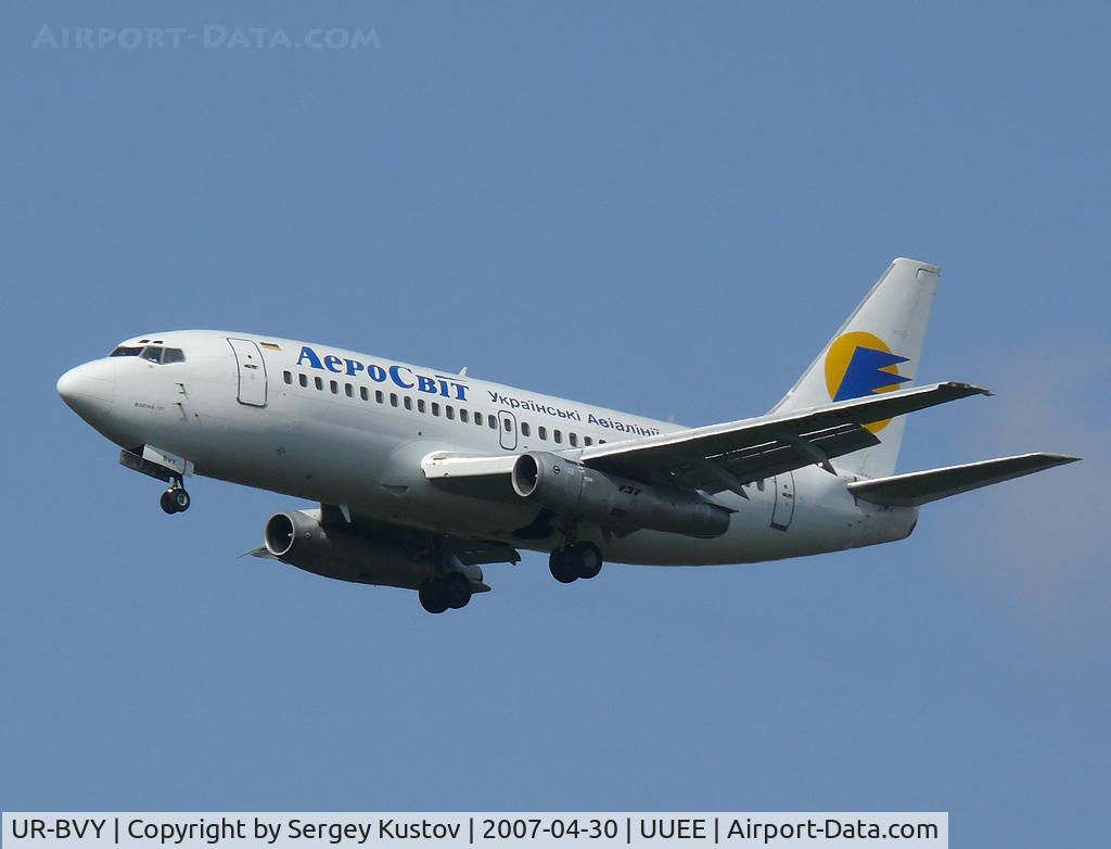 UR-BVY, 1982 Boeing 737-2Q8 C/N 22760/852, This bird is 1 year older than me!