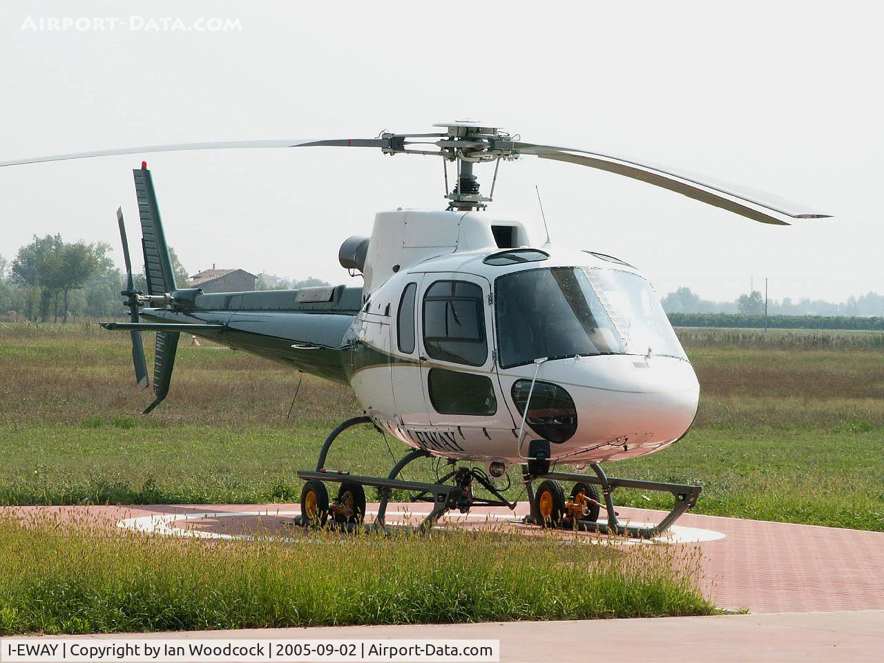 I-EWAY, Eurocopter AS-350B-3 Ecureuil Ecureuil C/N 3698, Eurocopter AS.350 B3/Capri,Emilia-Romagna