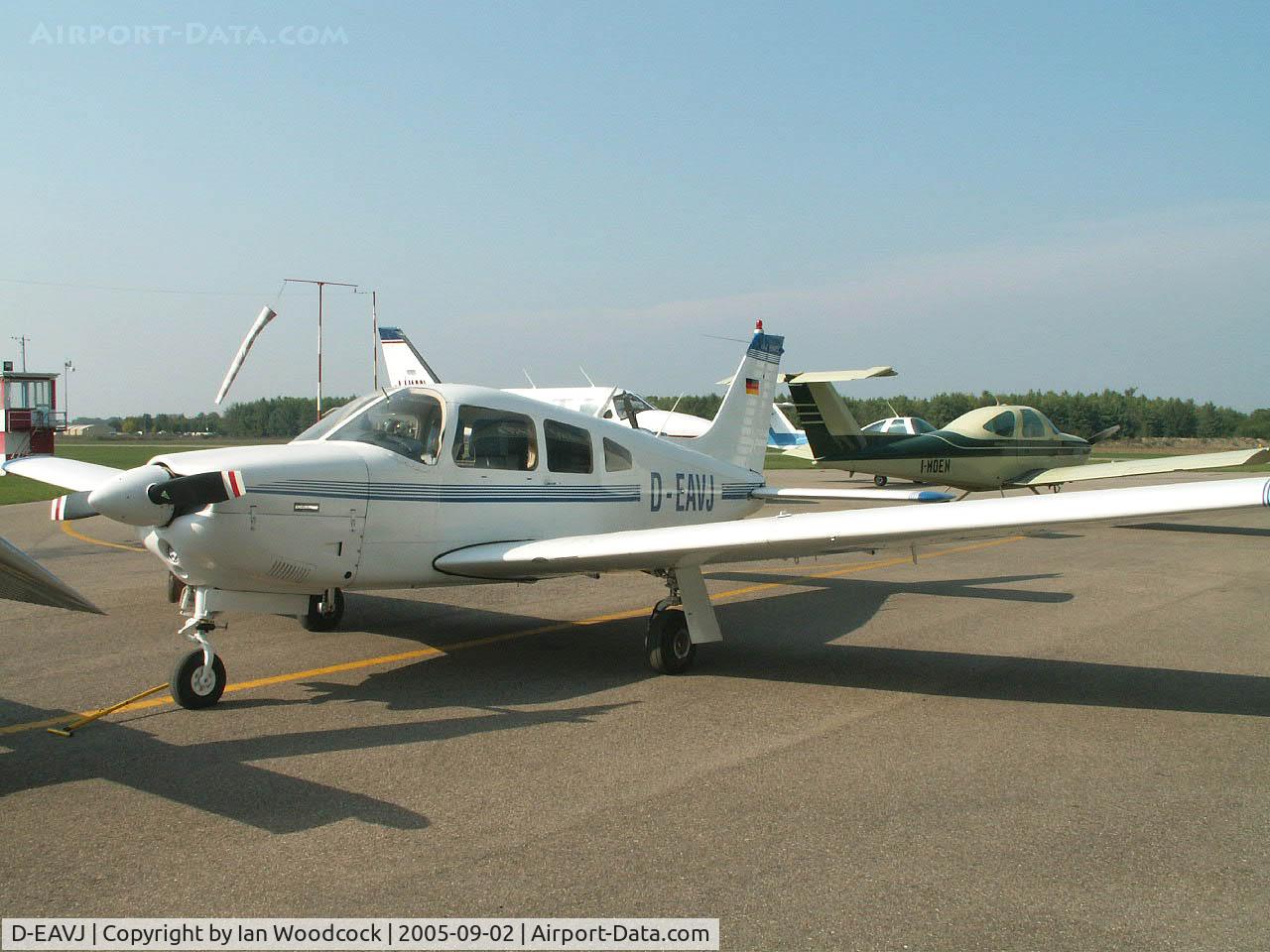 D-EAVJ, Piper PA-28R-201 Cherokee Arrow III C/N Not found D-EAVJ, Piper PA-28 R-201