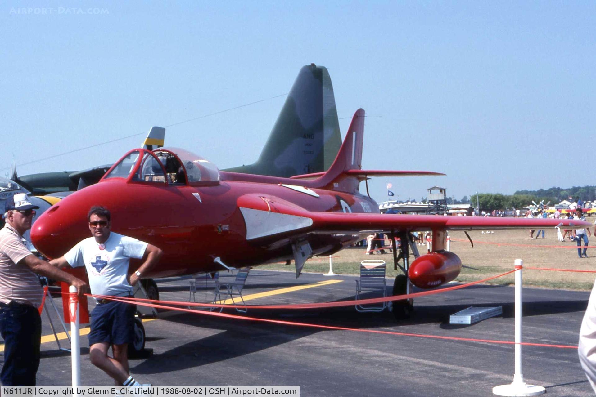 N611JR, 1956 Hawker Hunter F.51 C/N 41H/680277, At the EAA Fly In