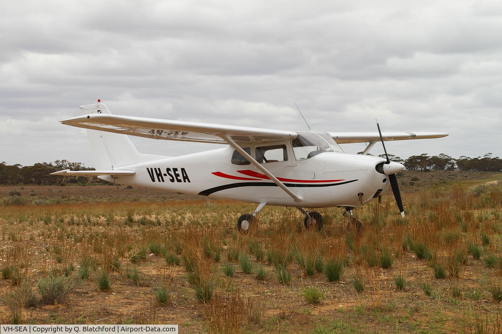 VH-SEA, 1962 Cessna 172C C/N 17257057, VH-SEA at Cadell SA