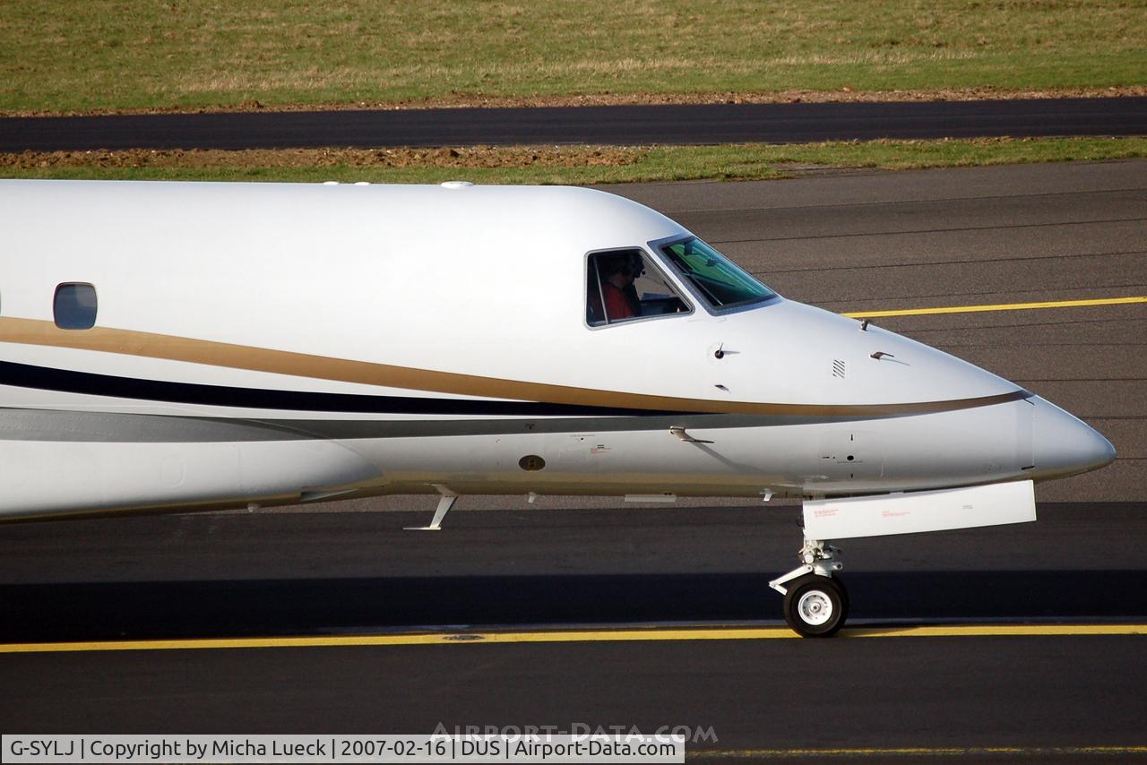 G-SYLJ, 2005 Embraer EMB-135BJ Legacy C/N 14500937, Nose