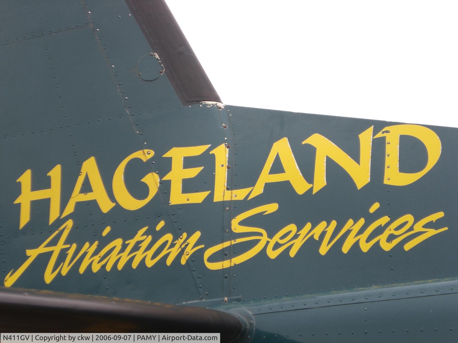 N411GV, 1998 Cessna 208B C/N 208B0672, logo shot