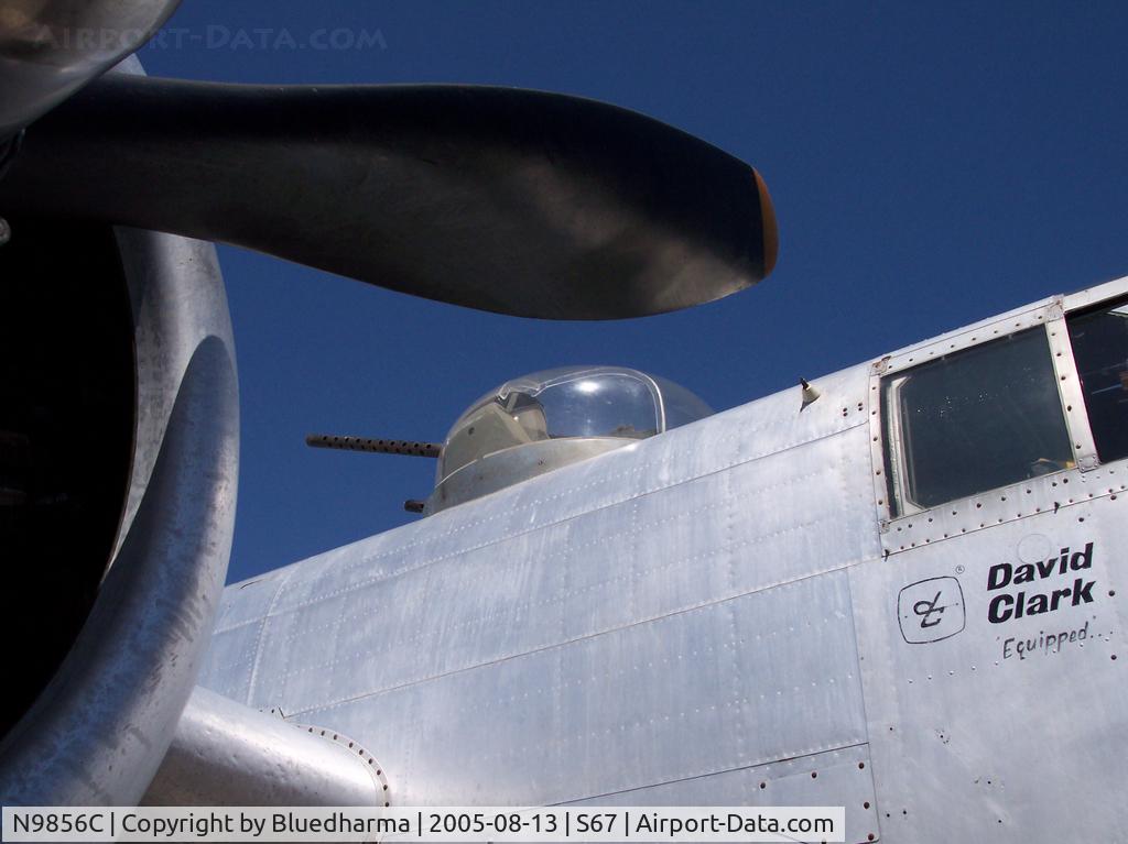 N9856C, 1943 North American TB-25N Mitchell C/N 108-35217, Starboard Detail