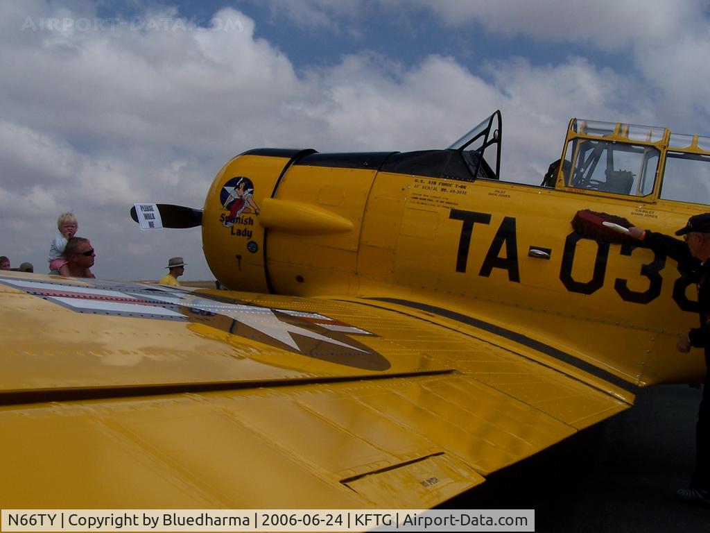 N66TY, North American T-6G Texan C/N 168-142, Port Wing View