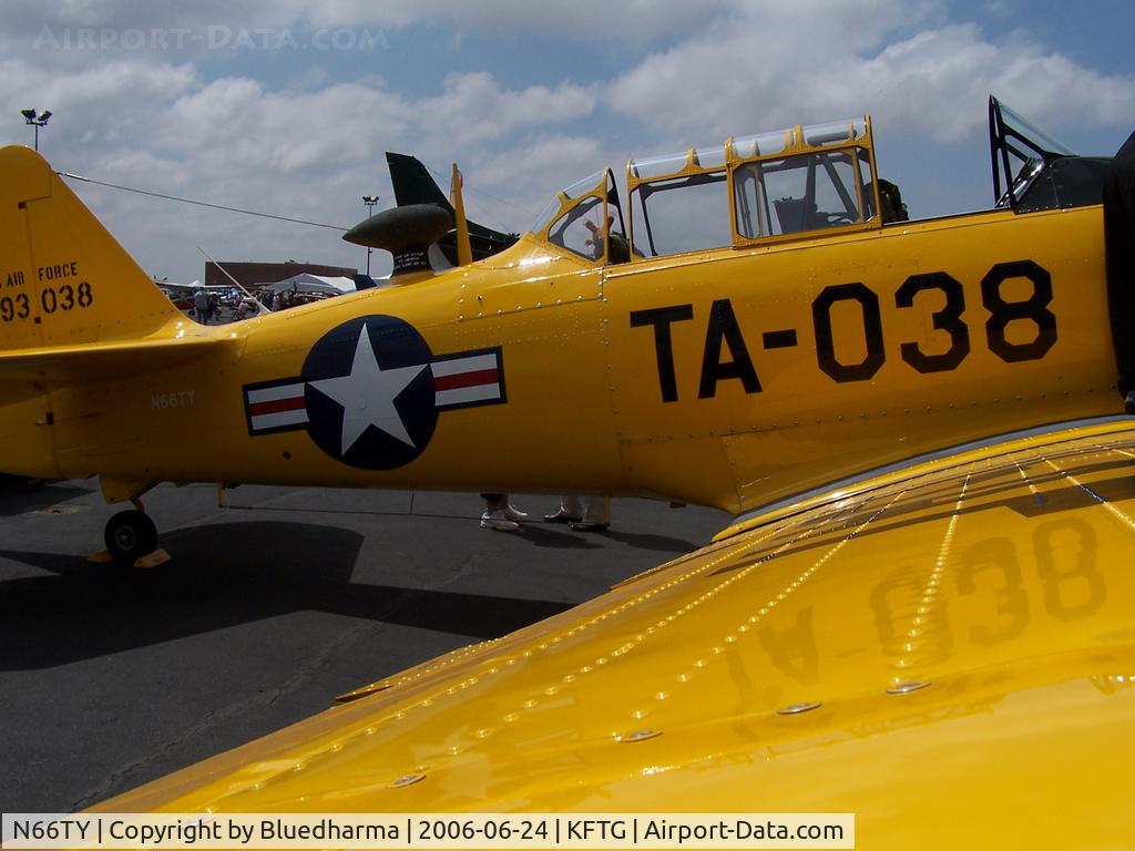 N66TY, North American T-6G Texan C/N 168-142, Starboard Wing View