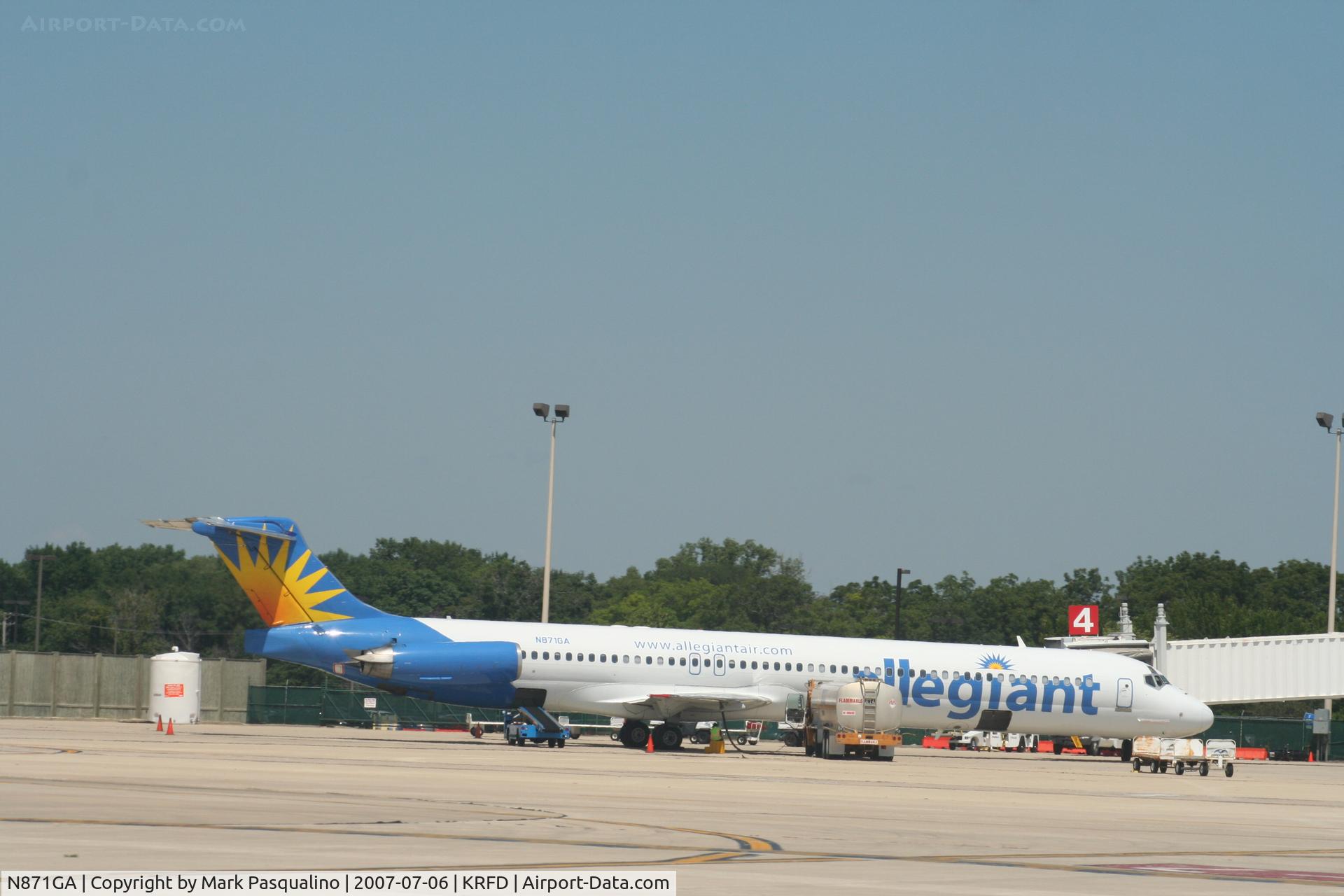 N871GA, 1996 McDonnell Douglas MD-83 (DC-9-83) C/N 53192, MD-83