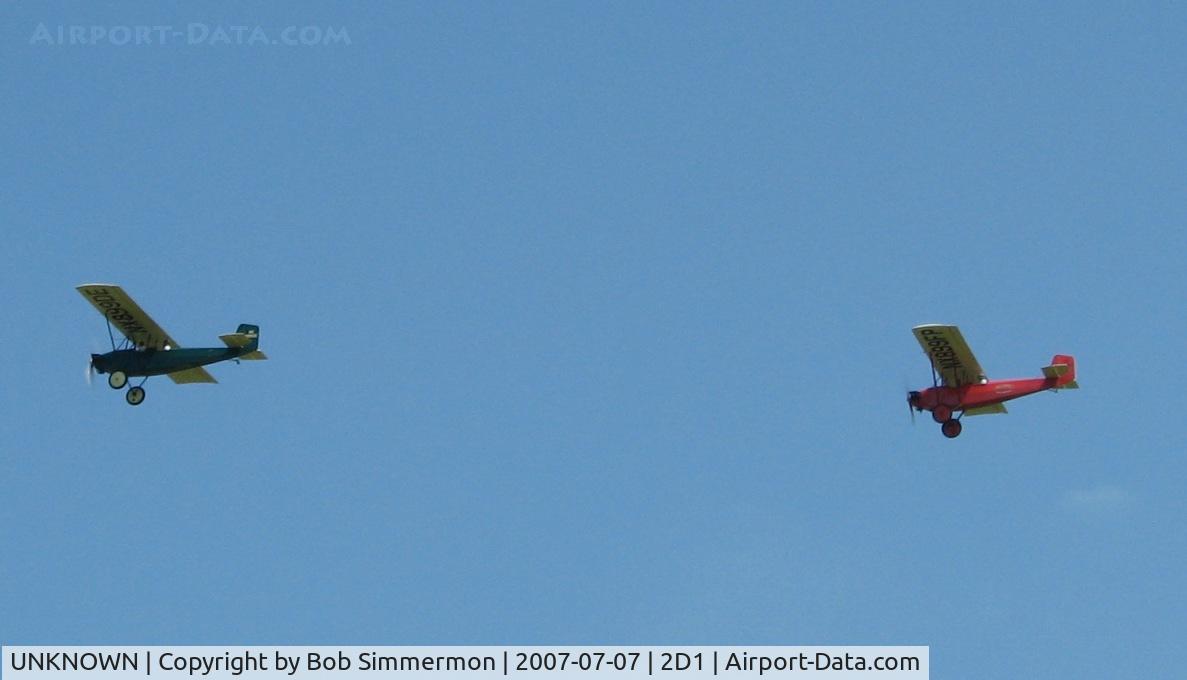 UNKNOWN, Miscellaneous Various C/N unknown, Pietenpol formation (N899DE & N899FP) over Alliance-Barber field during the Aeronca/T-Craft fly-in