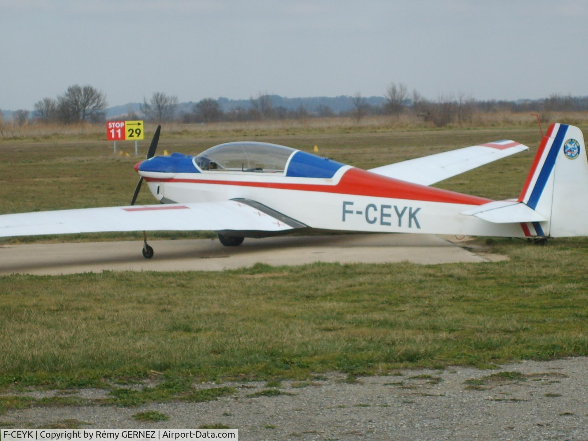 F-CEYK, Scheibe SF-28A Tandem Falke C/N 5792, LE SF28 de Narbonne
